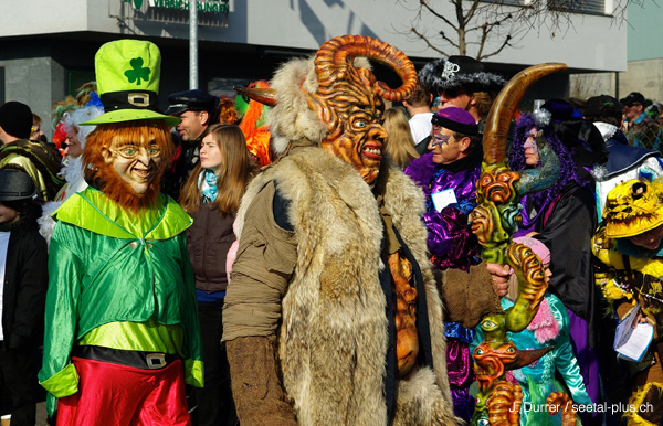 6947_Masken_Fasnacht